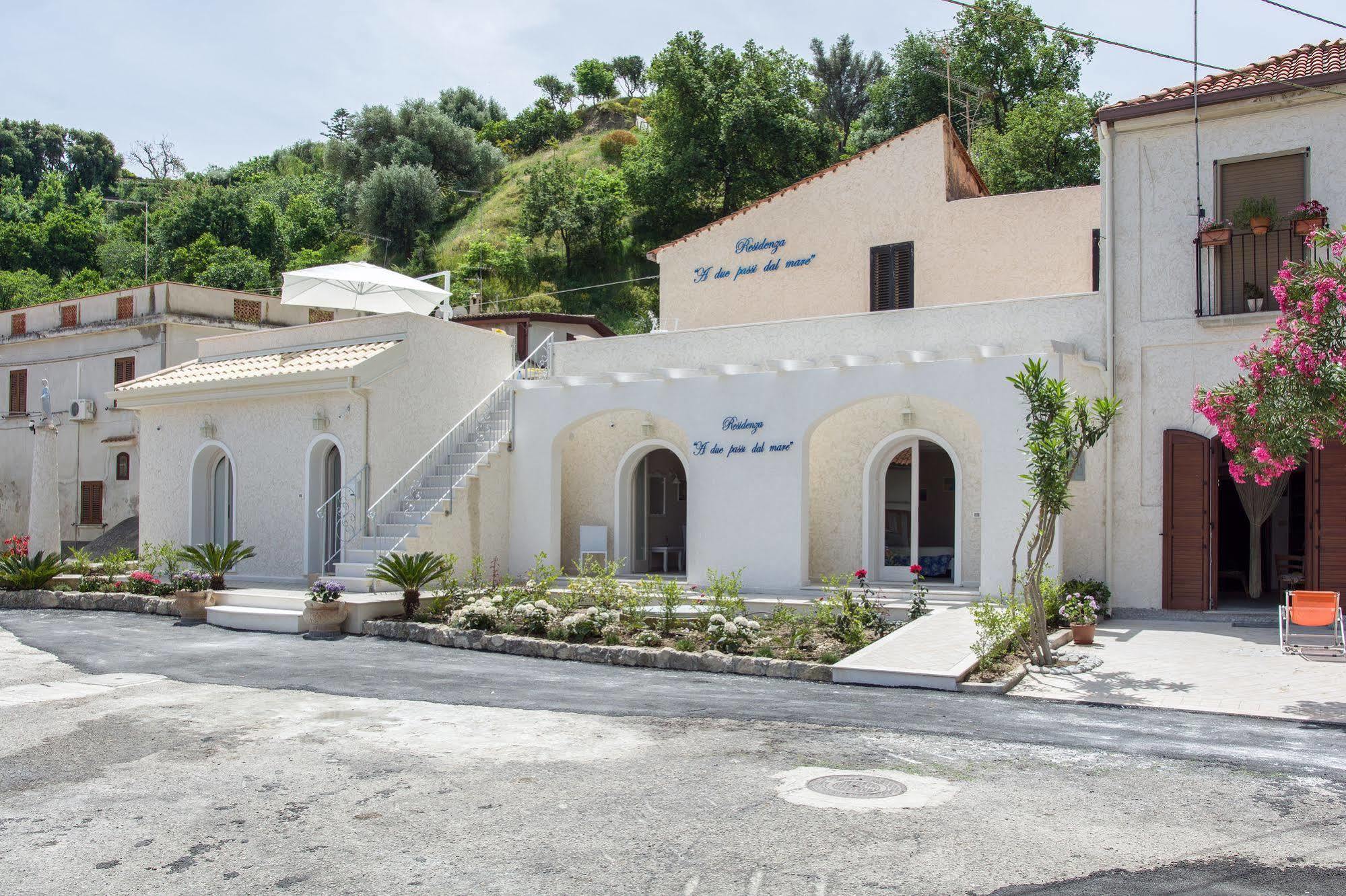 Residenza A Due Passi Dal Mare Hotel Tropea Exterior photo
