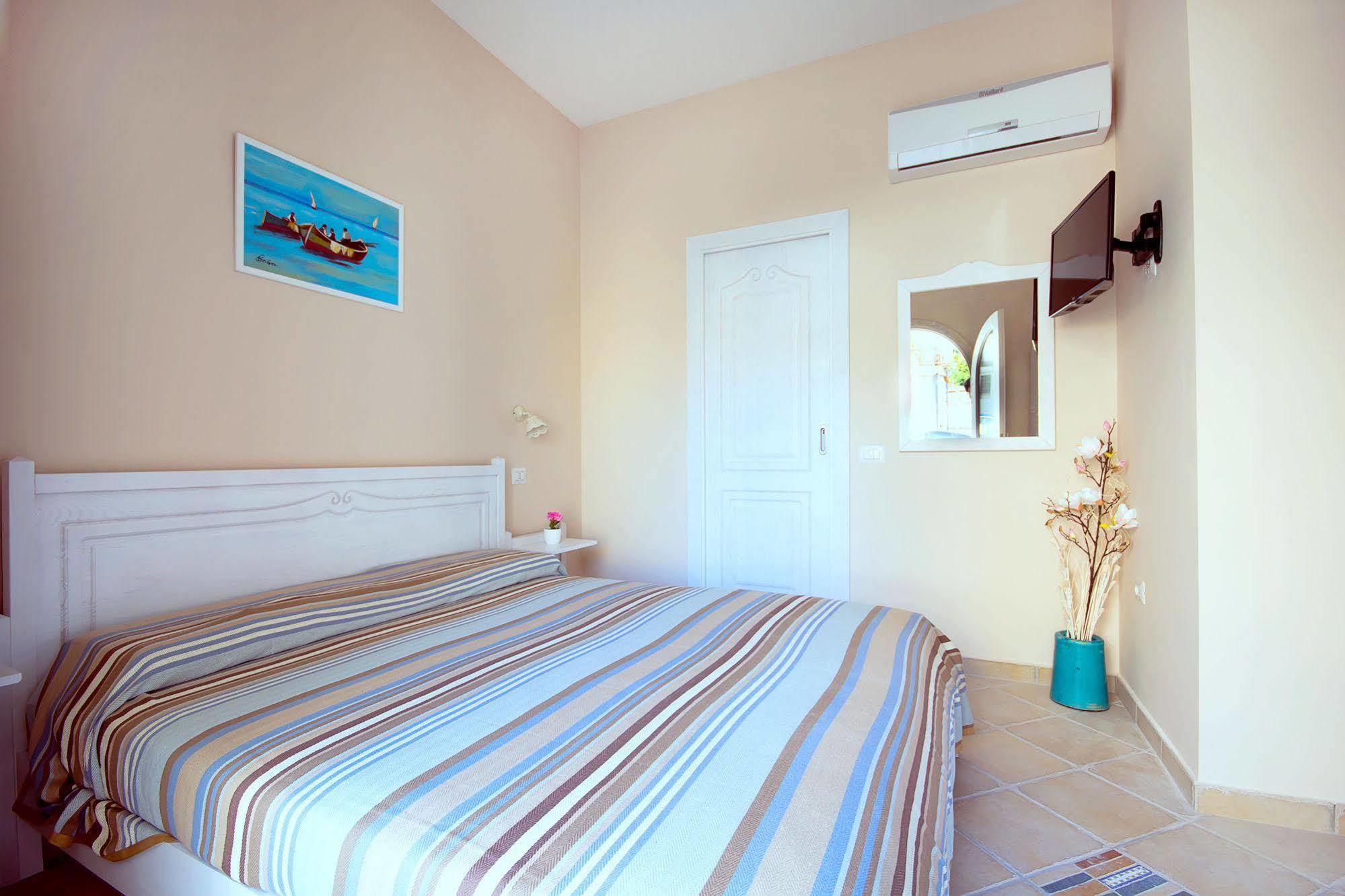Residenza A Due Passi Dal Mare Hotel Tropea Exterior photo